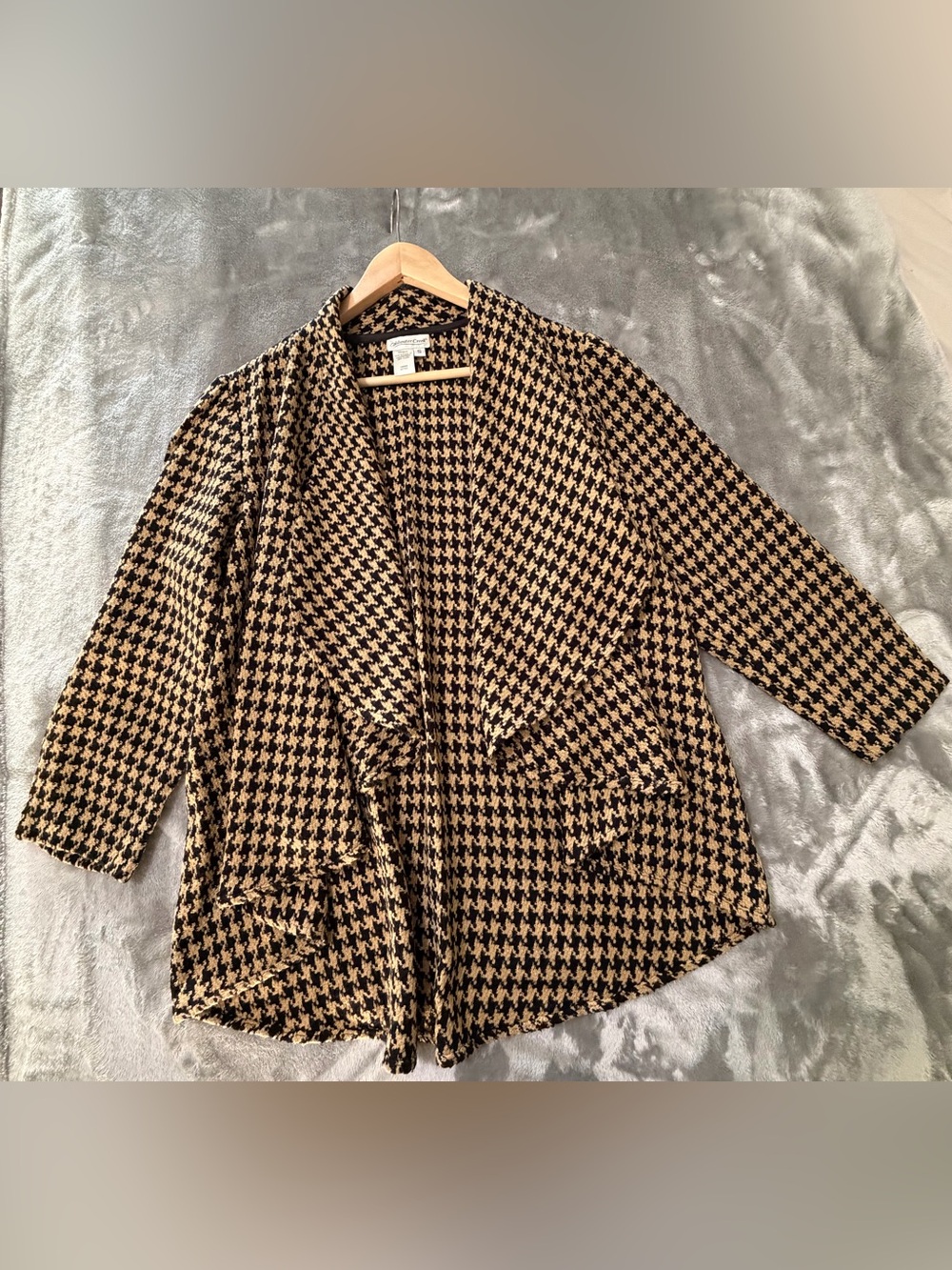 Coldwater Creek Tan & Black Houndstooth Open Front Jacket